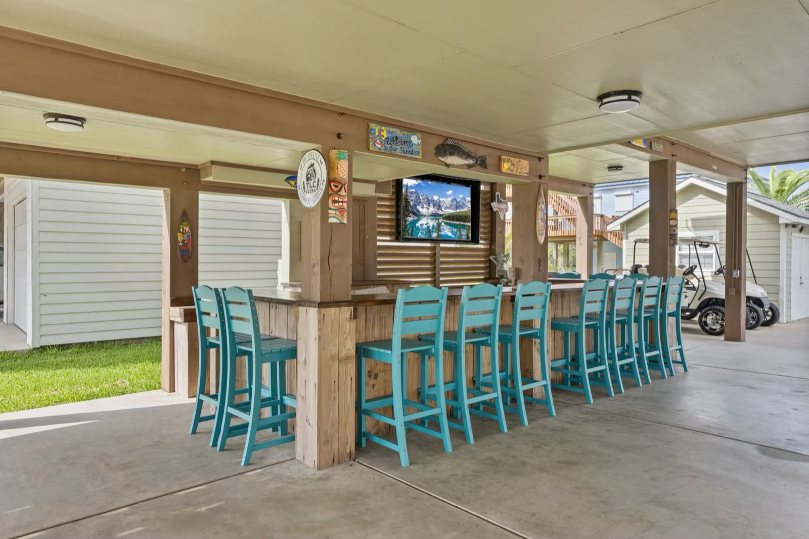 Outdoor Hangout